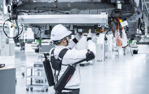 這是博物館還是科技實驗室 不,這是高合城市精品工廠